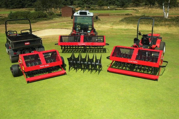 Aérateurs carotteurs rotatifs 