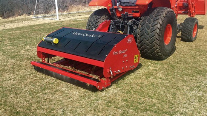 Aérateurs décompacteurs rotatifs 