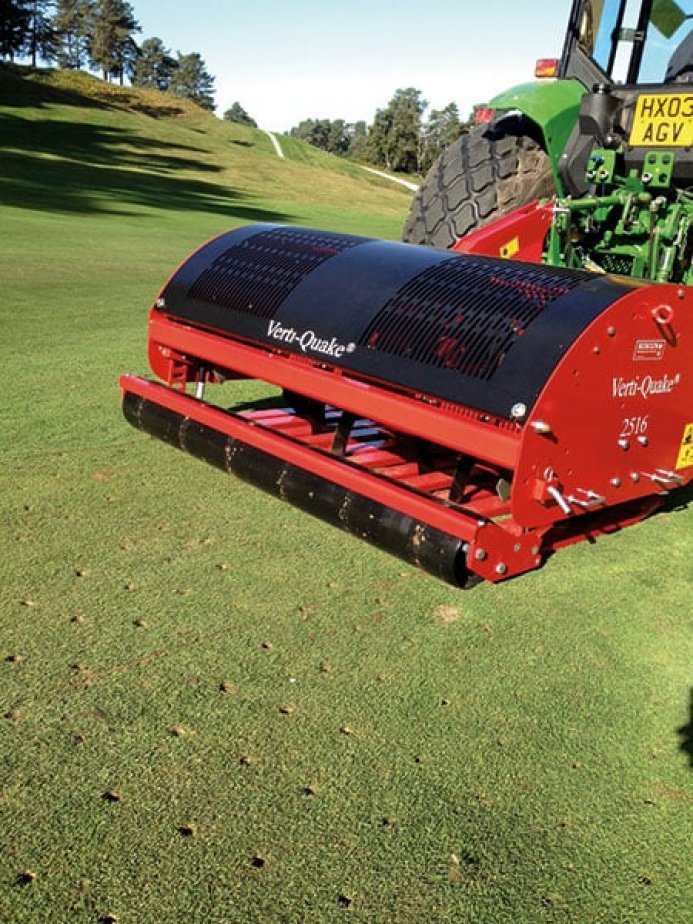 Aérateurs décompacteurs rotatifs 