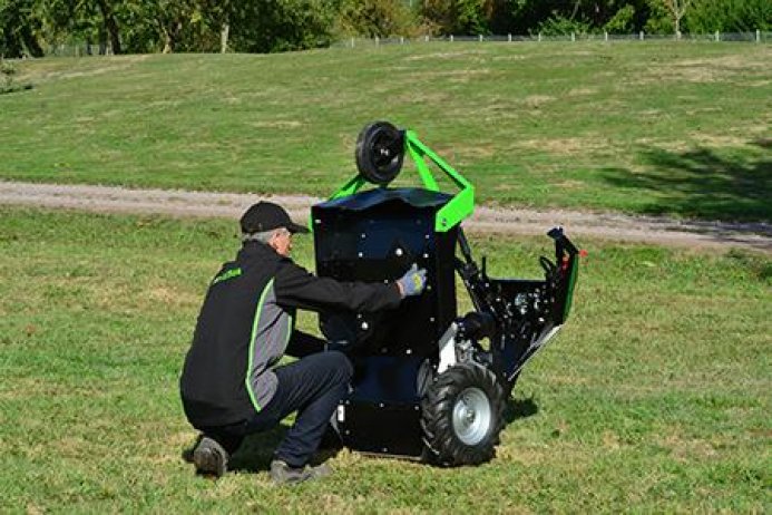 faucheuse AK60